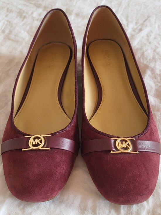 Michael Kors Mindy Flex Plum Burgundy Suede Ballet Flats Gold MK Logo Size 8 - Picture 10 of 14